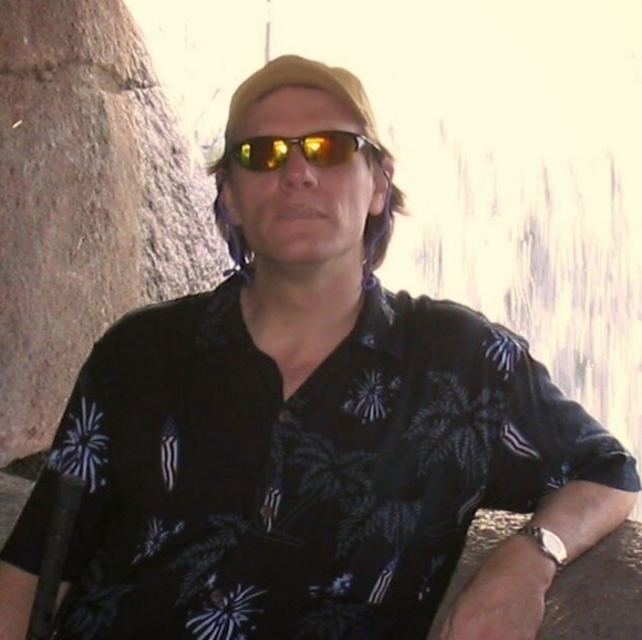 Meet your Posher, Tony - Picture 2 of 4